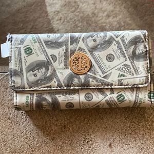 Oversized Three Fold Wallet Pattern Money